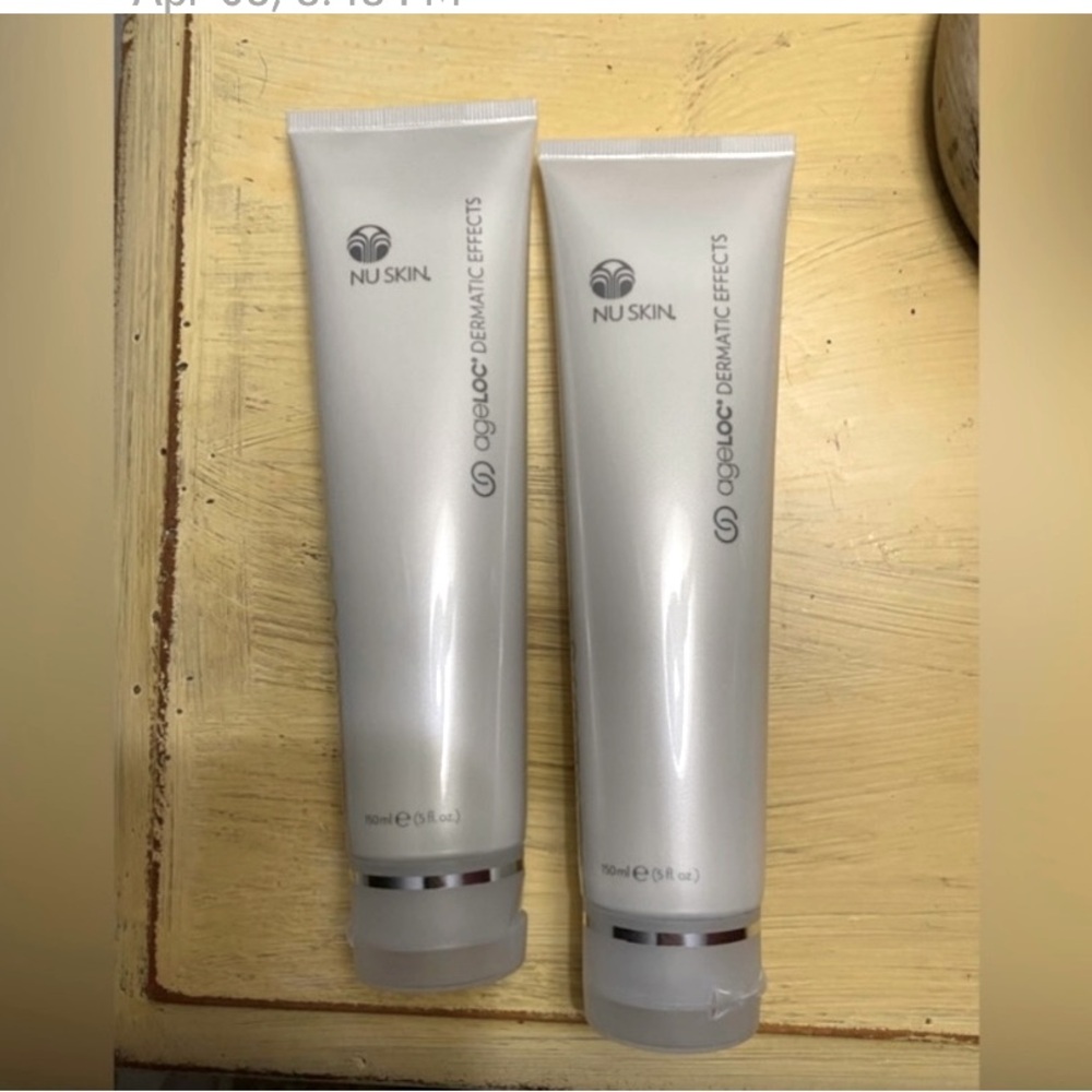 NuSkin ageLOC Dermatic
Effects Firming Cream NEW 2 unopened